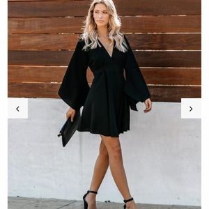 KNOW IT BY HEART TIE BACK KIMONO DRESS BLACK